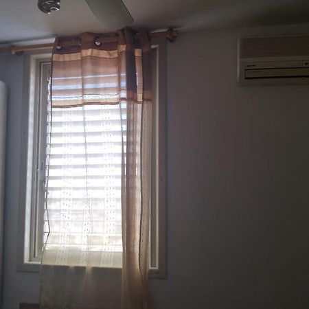 Rakevet Bat Yam Exterior foto